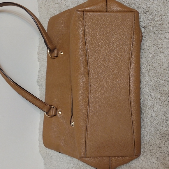 Coach Tote Purse - Picture 11 of 13